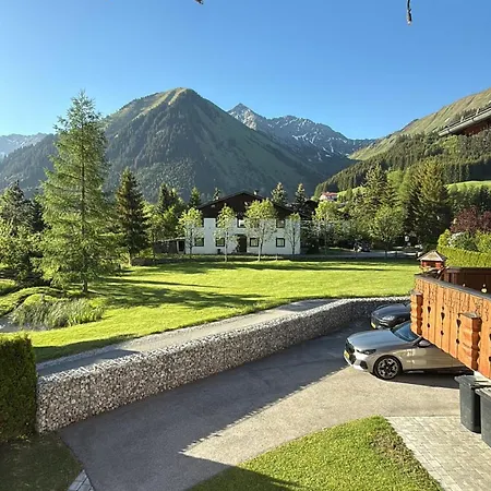 Alpin Haus